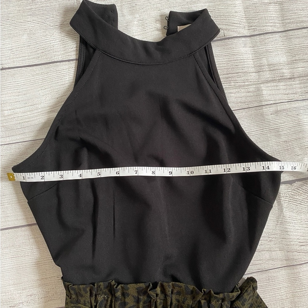 Francescas Julissan Black Top Green Leopard Print Sleeveless Jumpsuit Tie Waist - Picture 6 of 6